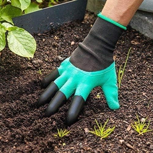 “Dig Smarter, Not Harder – Waterproof Claw Gloves